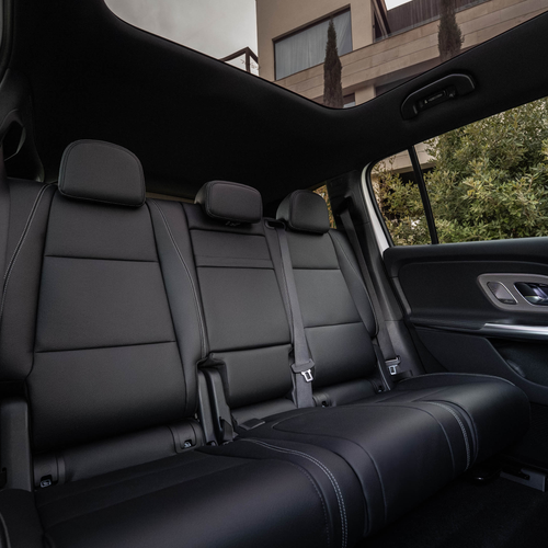 2027 Mercedes-Benz GLB 250 Plus EQ X247 Polar White Interior
