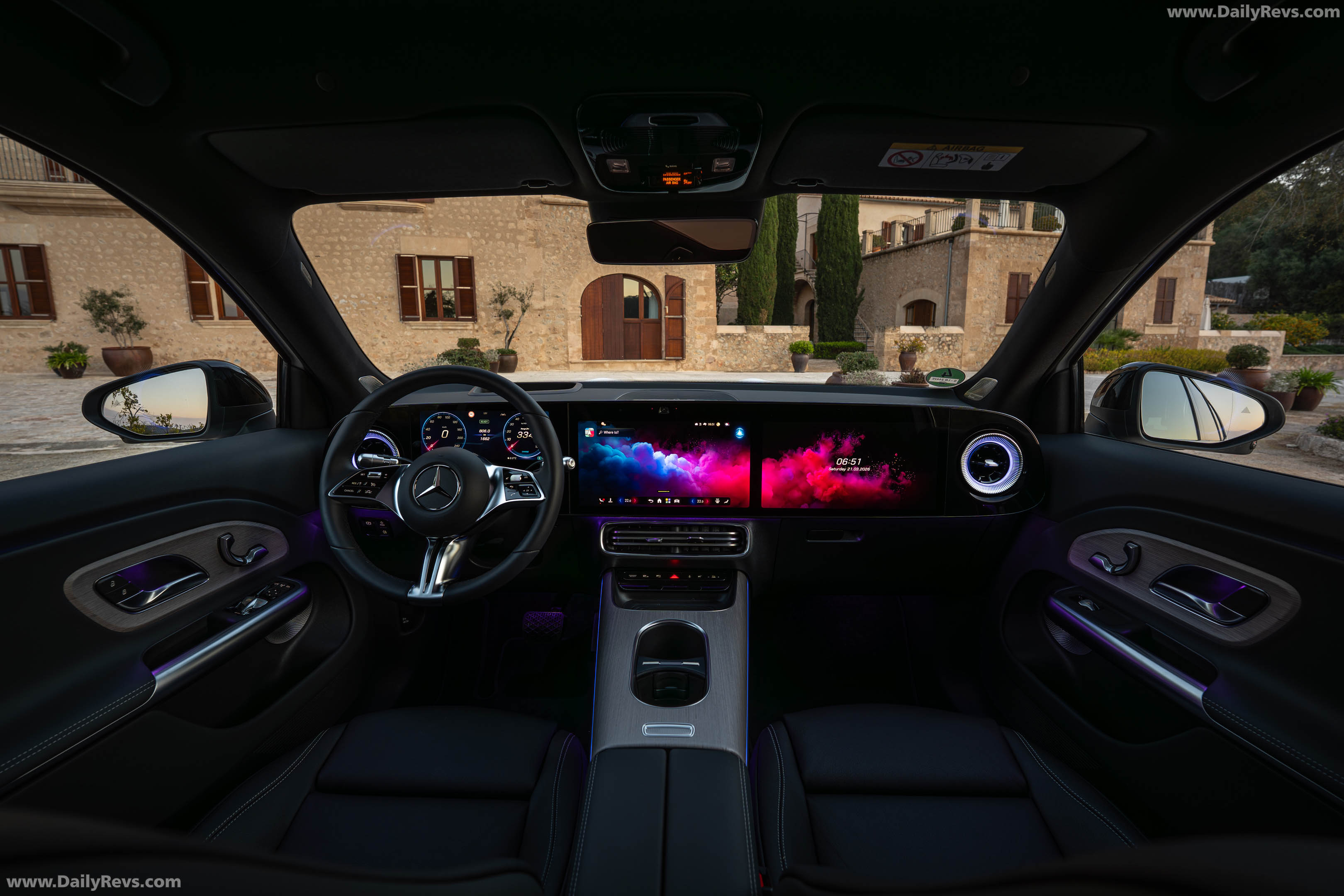 2027 Mercedes-Benz GLB 250 Plus EQ X247 Polar White Interior
