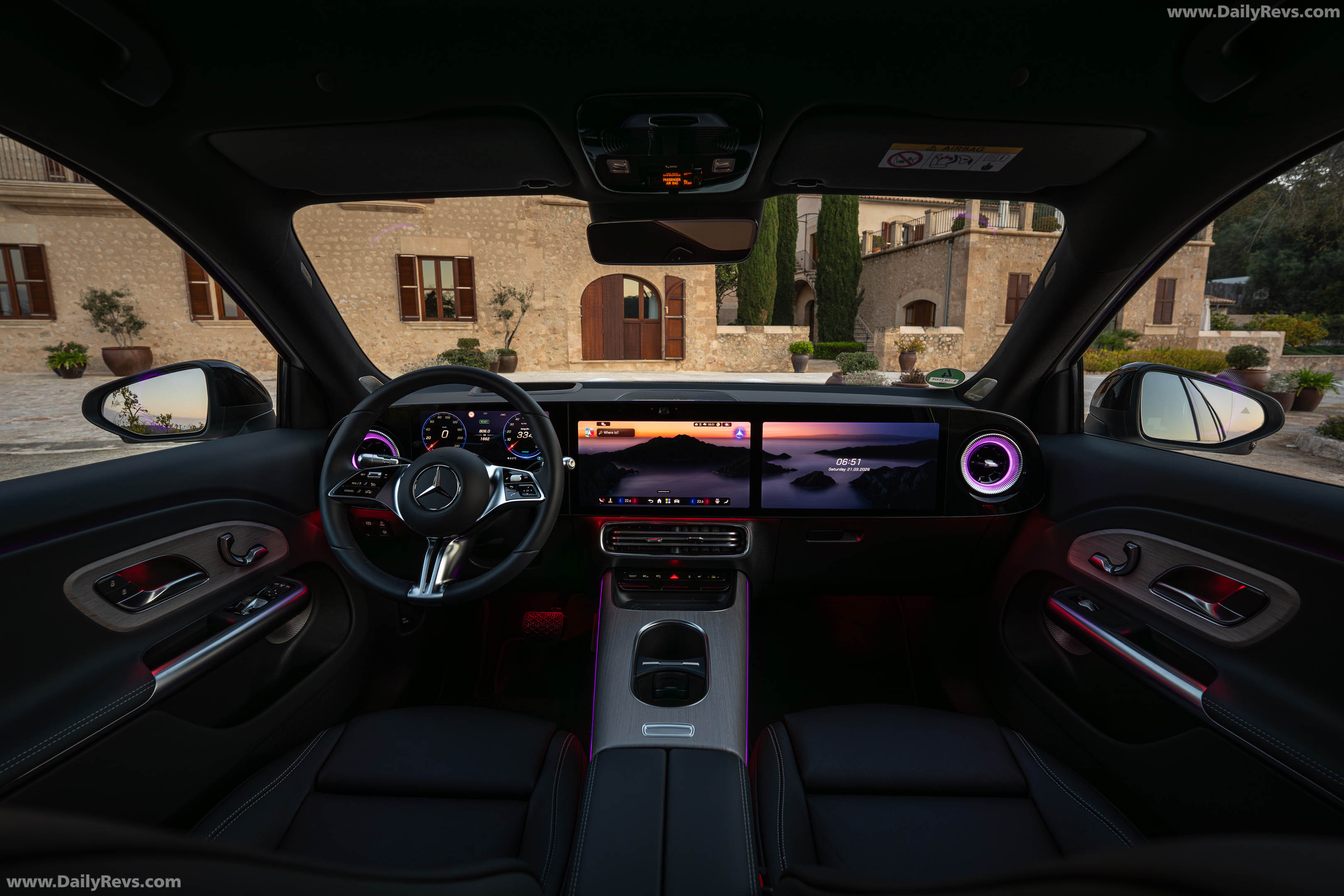 2027 Mercedes-Benz GLB 250 Plus EQ X247 Polar White Interior