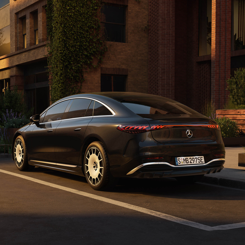 2027 Mercedes-Benz EQS Rear View