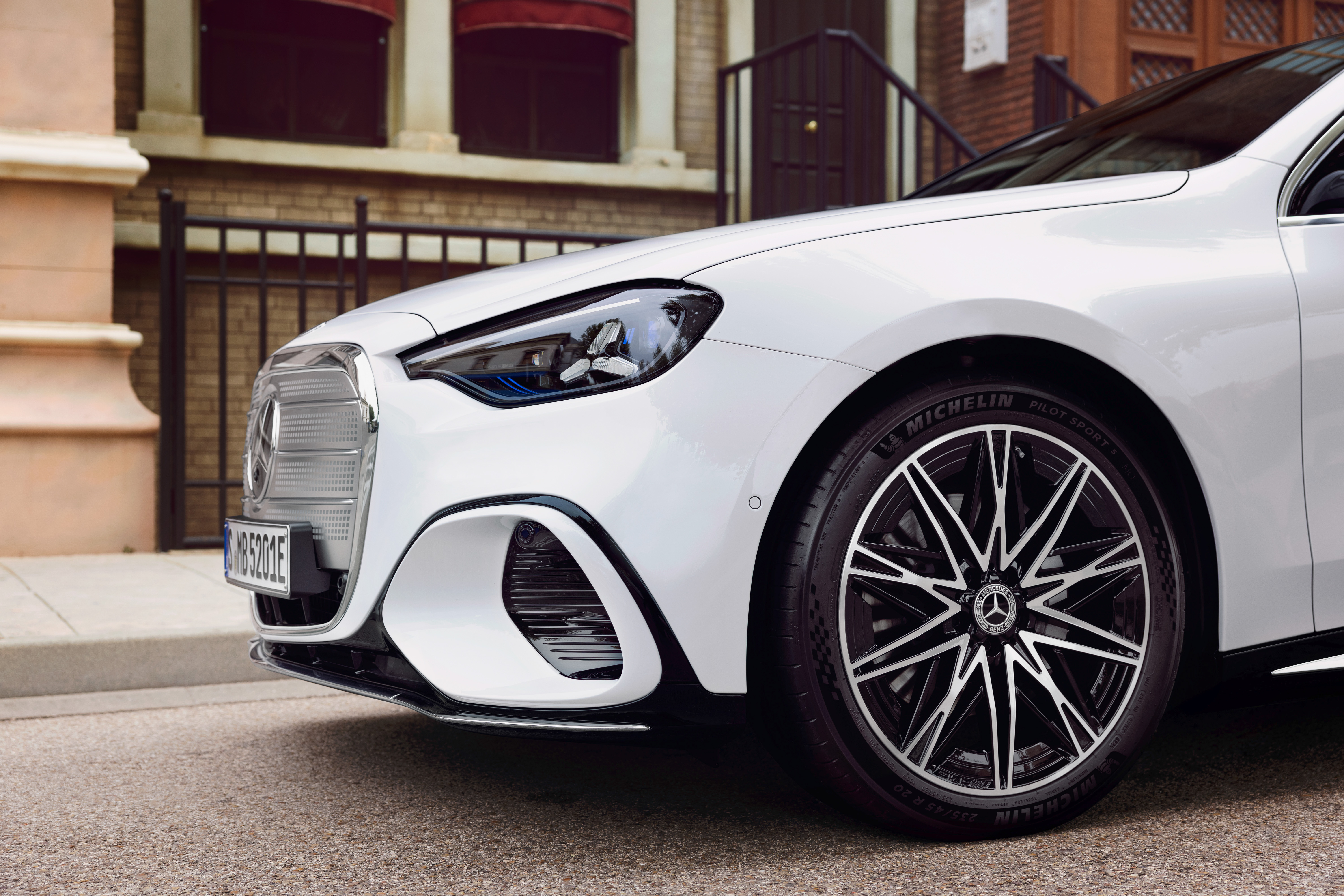 2027 Mercedes-Benz C-Class Electric W206 Exterior