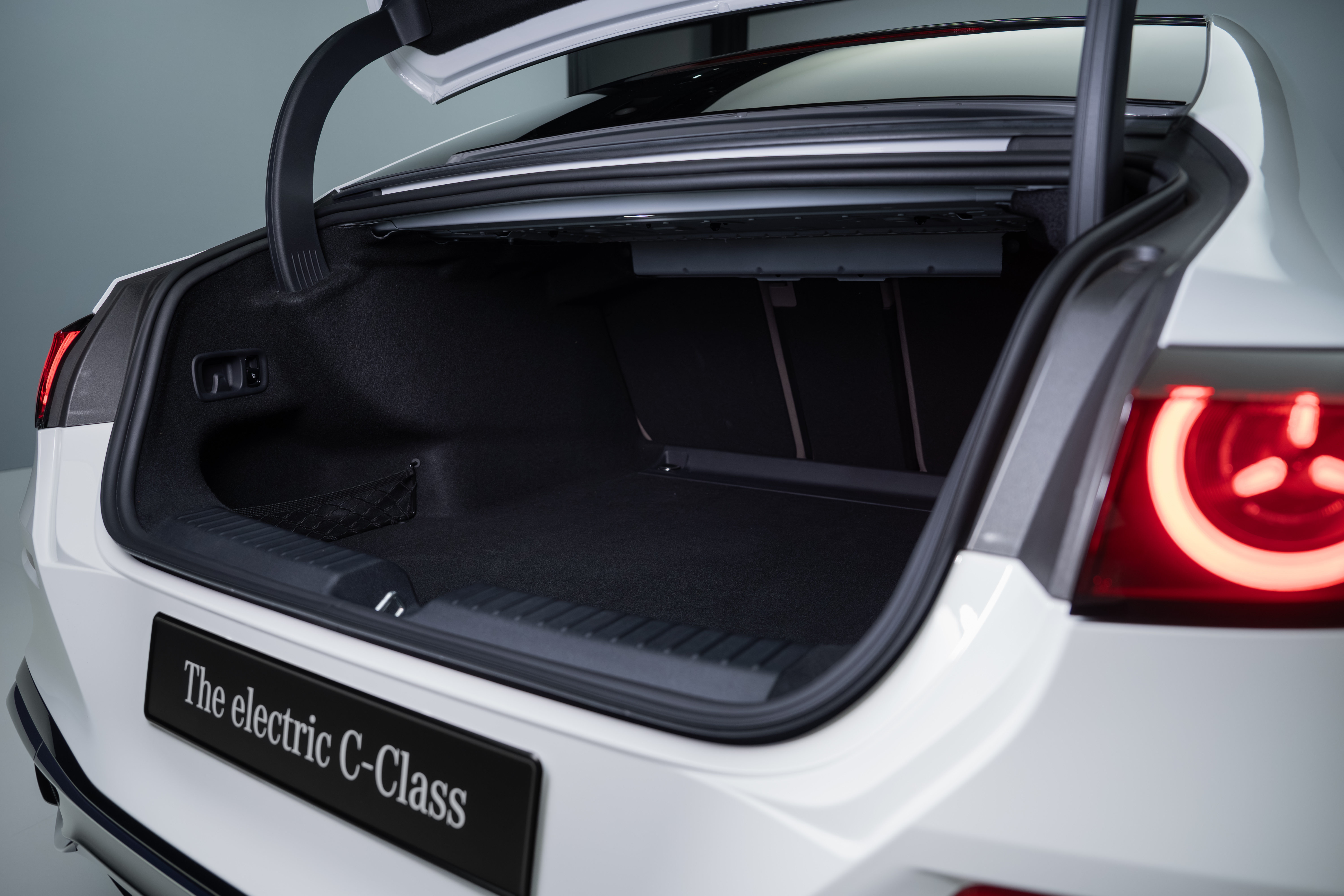 2027 Mercedes-Benz C-Class Electric W206 Interior