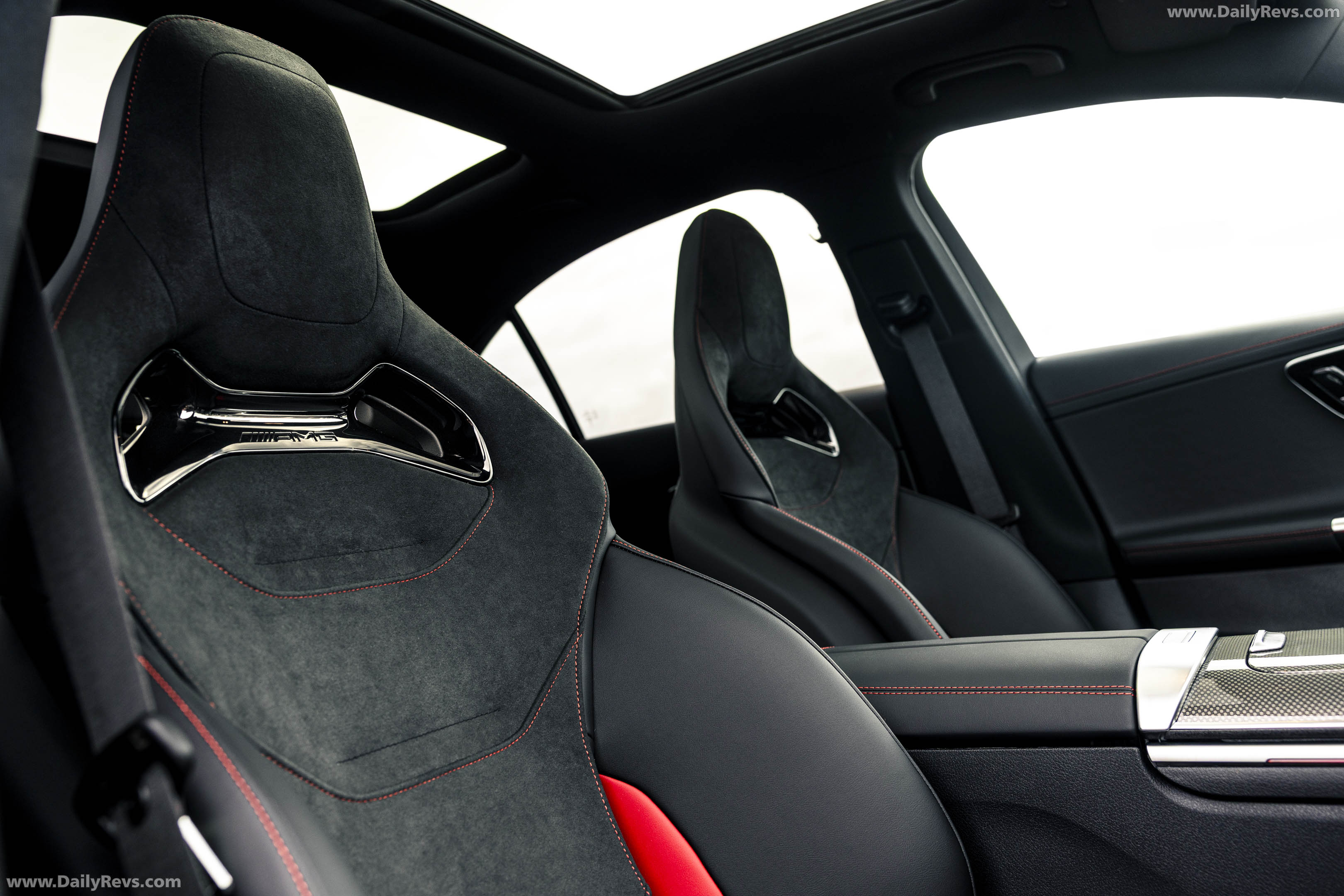 2026 Mercedes-Benz C43 AMG R Plus W206 Interior