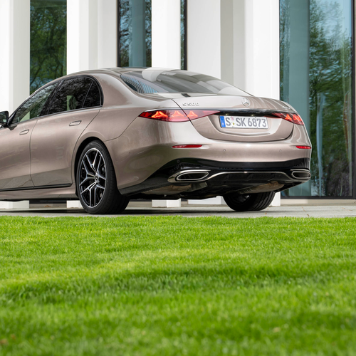 2027 Mercedes-Benz S 500 4MATIC W223 Rear View