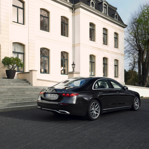 2027 Mercedes-Benz S 450 4MATIC W223 Rear View