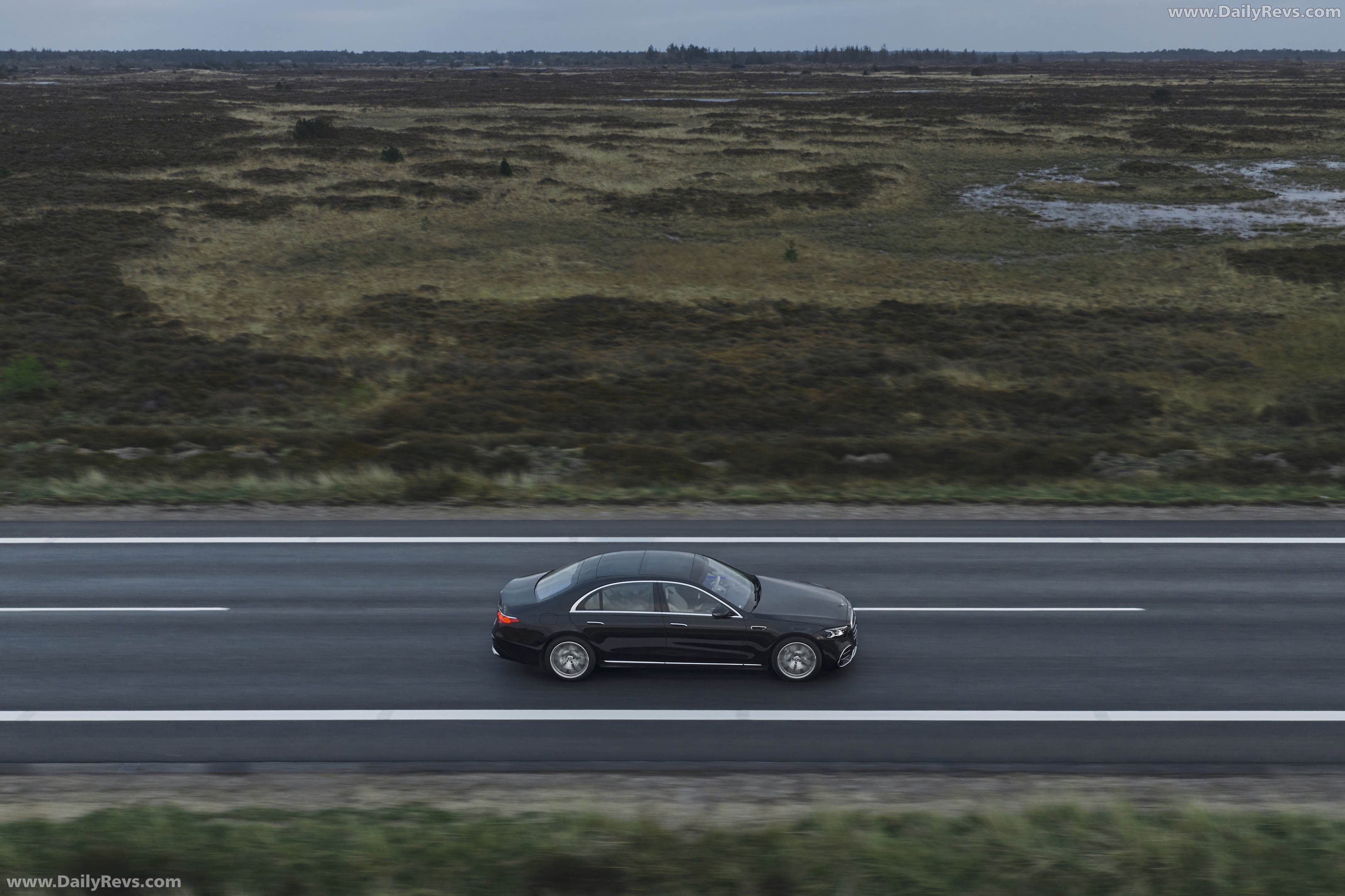 2027 Mercedes-Benz S 450 4MATIC W223 Top View