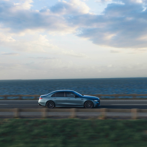 2027 Mercedes-Benz S 580e 4MATIC W223 Side View