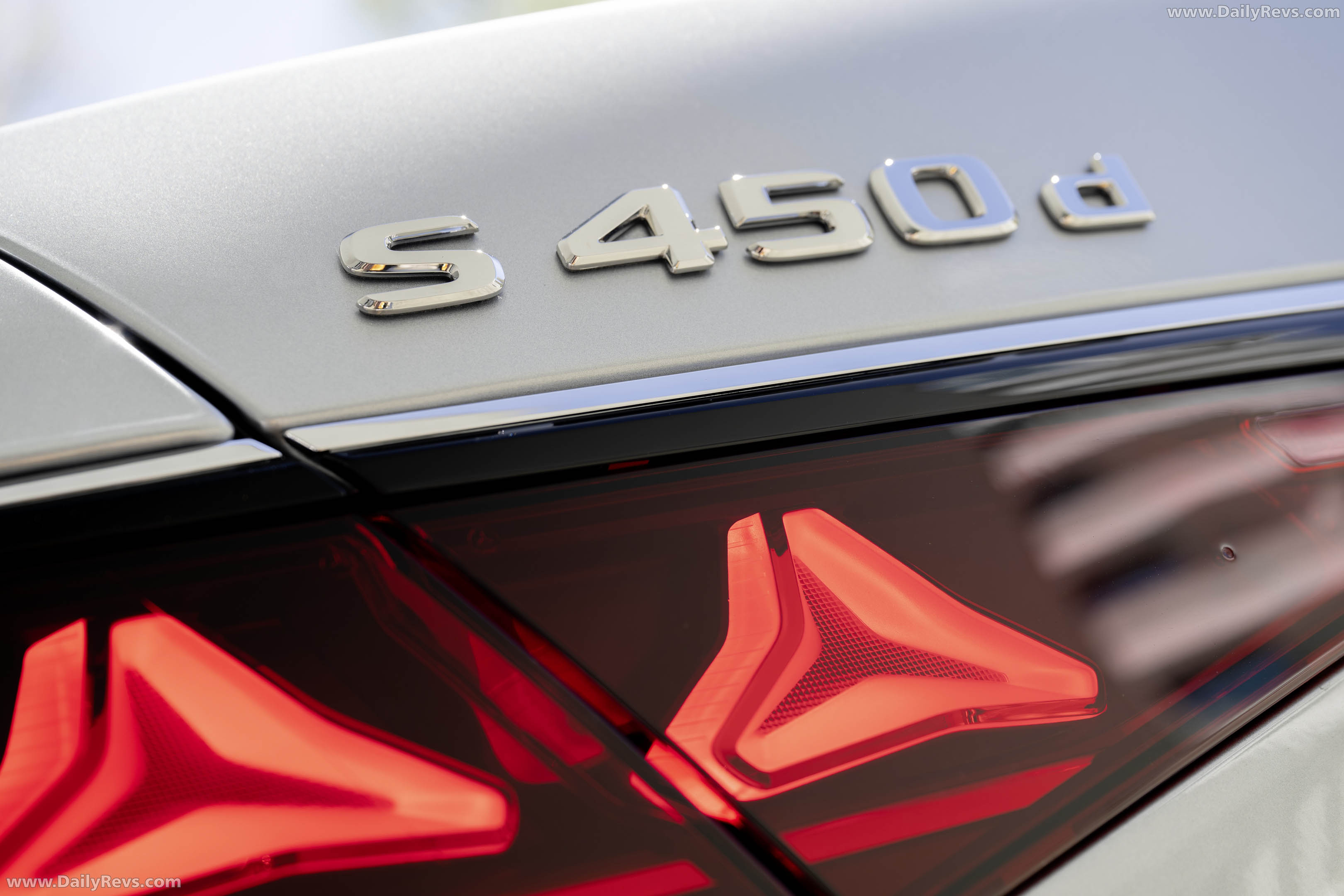2027 Mercedes-Benz S 450d 4MATIC W223 Exterior