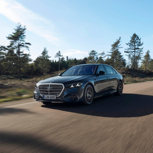 2027 Mercedes-Benz S 500 4MATIC Manufaktur W223 Front View