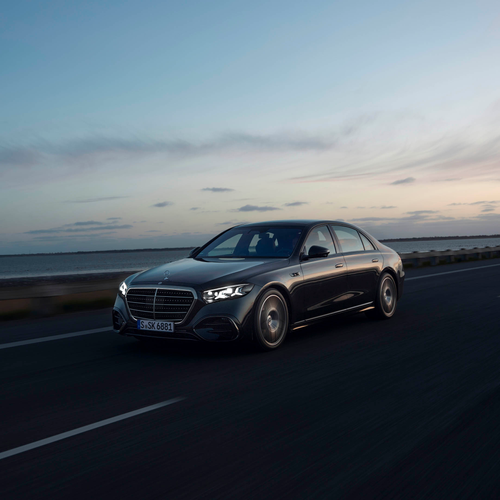 2027 Mercedes-Benz S 500 4MATIC Manufaktur W223 Front View