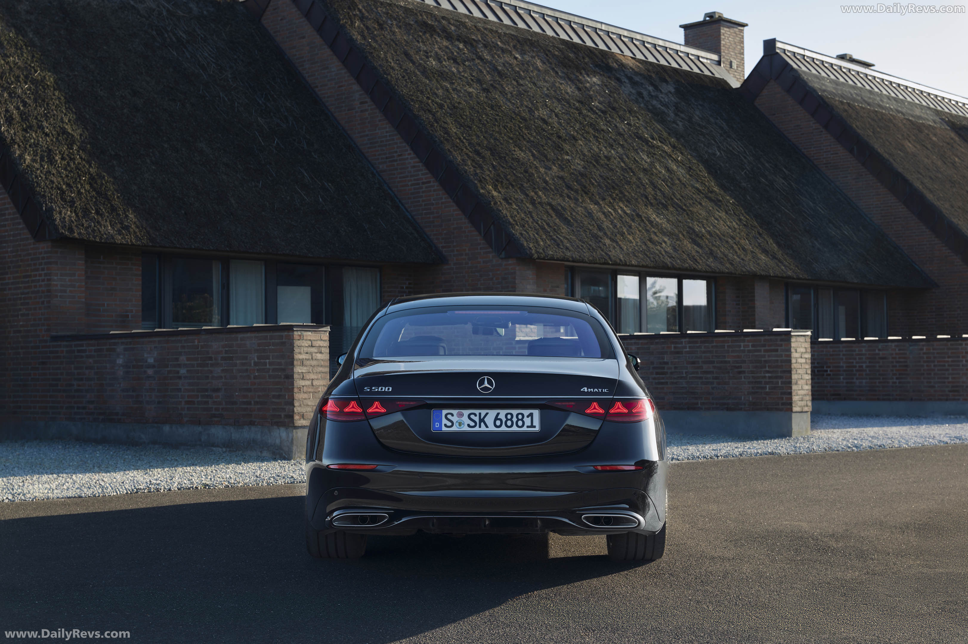 2027 Mercedes-Benz S 500 4MATIC Manufaktur W223 Rear View