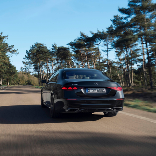 2027 Mercedes-Benz S 500 4MATIC Manufaktur W223 Rear View
