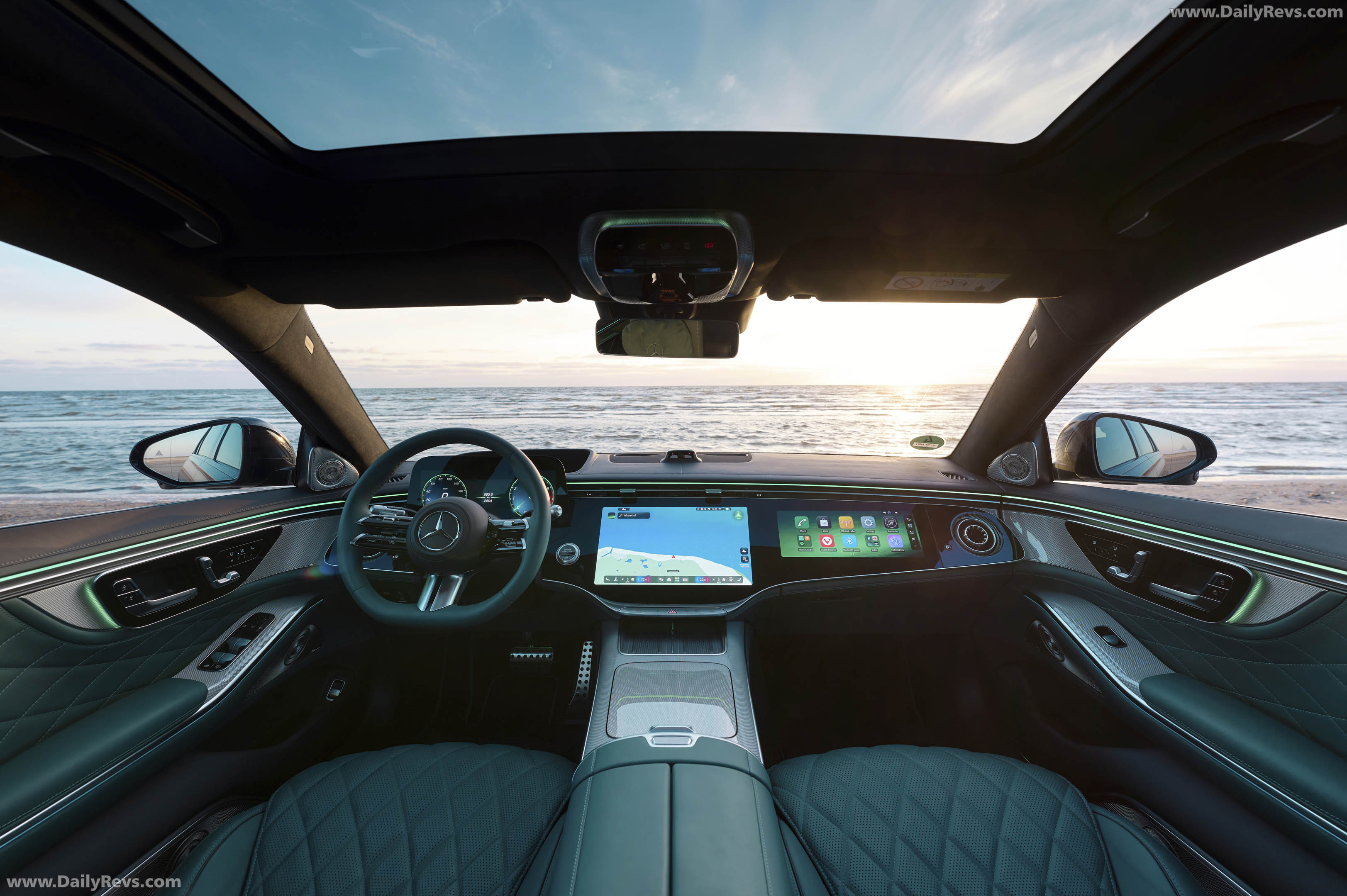 2027 Mercedes-Benz S 500 4MATIC Manufaktur W223 Interior