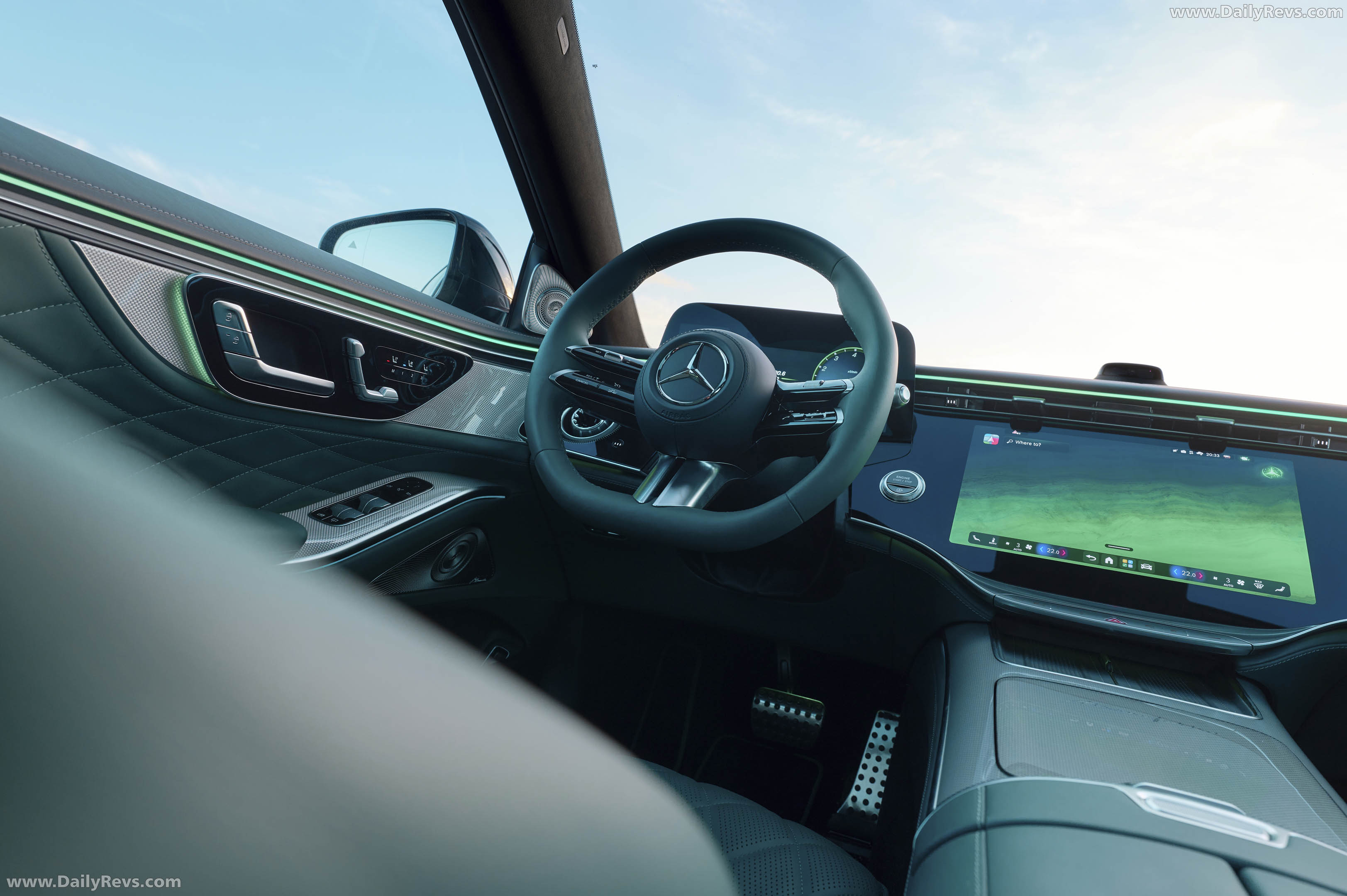2027 Mercedes-Benz S 500 4MATIC Manufaktur W223 Interior