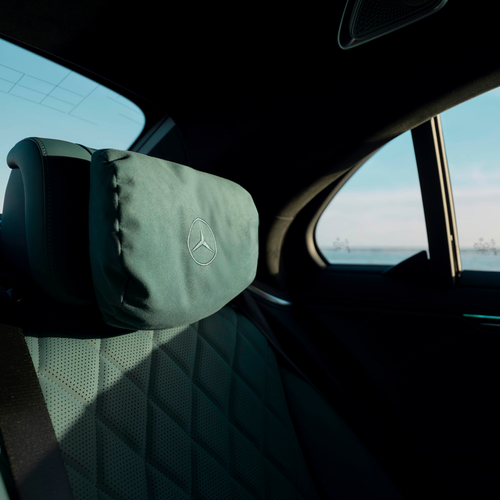 2027 Mercedes-Benz S 500 4MATIC Manufaktur W223 Interior