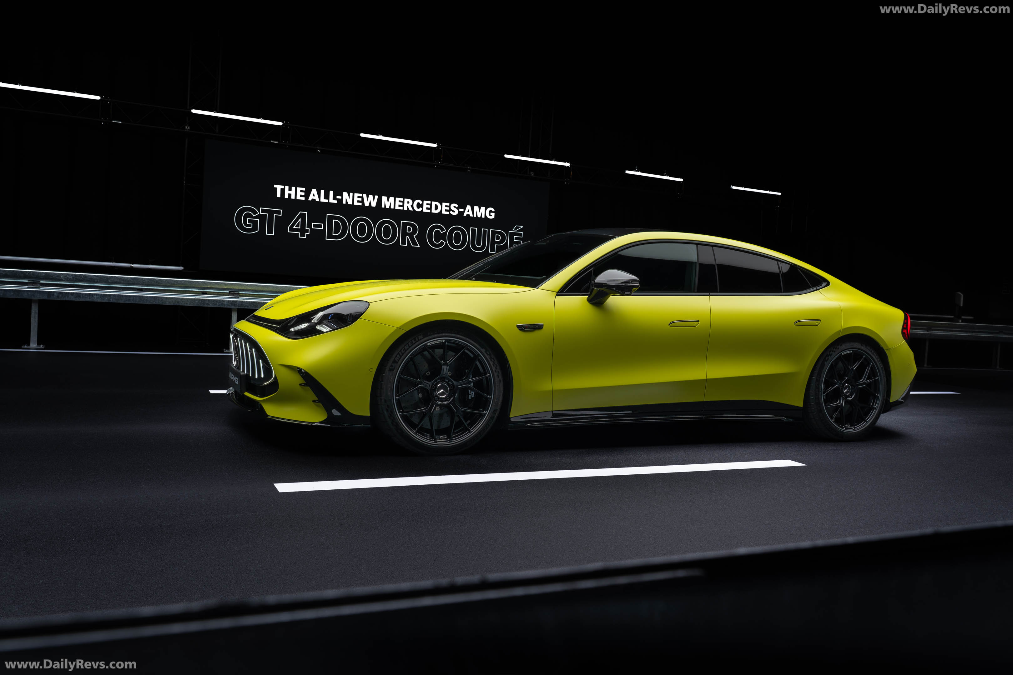2027 Mercedes-Benz AMG GT 63 4-door Coupe X290 Side View