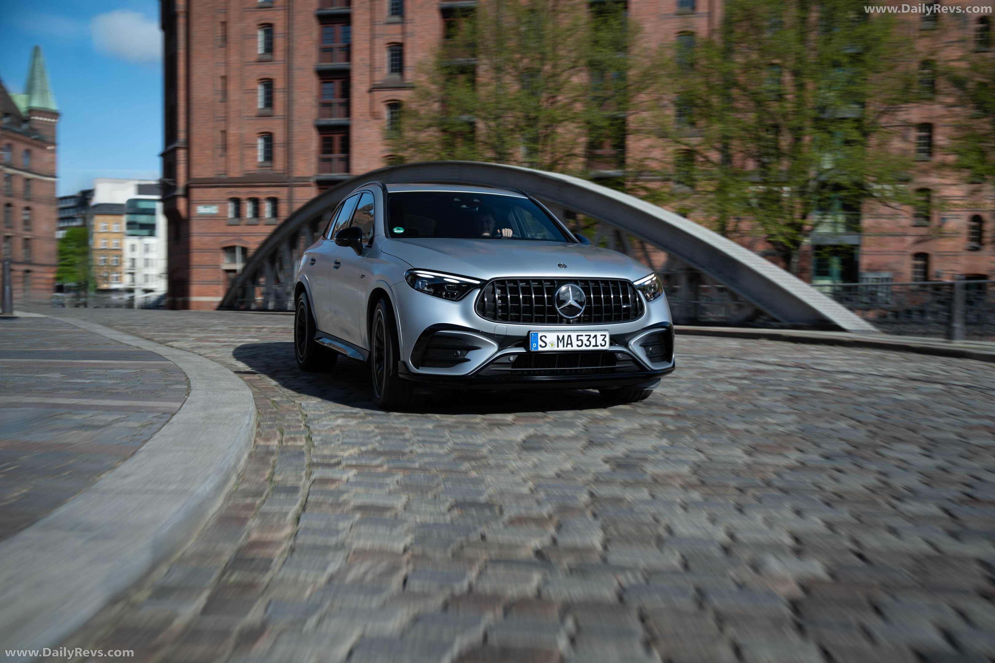 2027 Mercedes-Benz GLC 53 AMG MANUFAKTUR X254 Front View