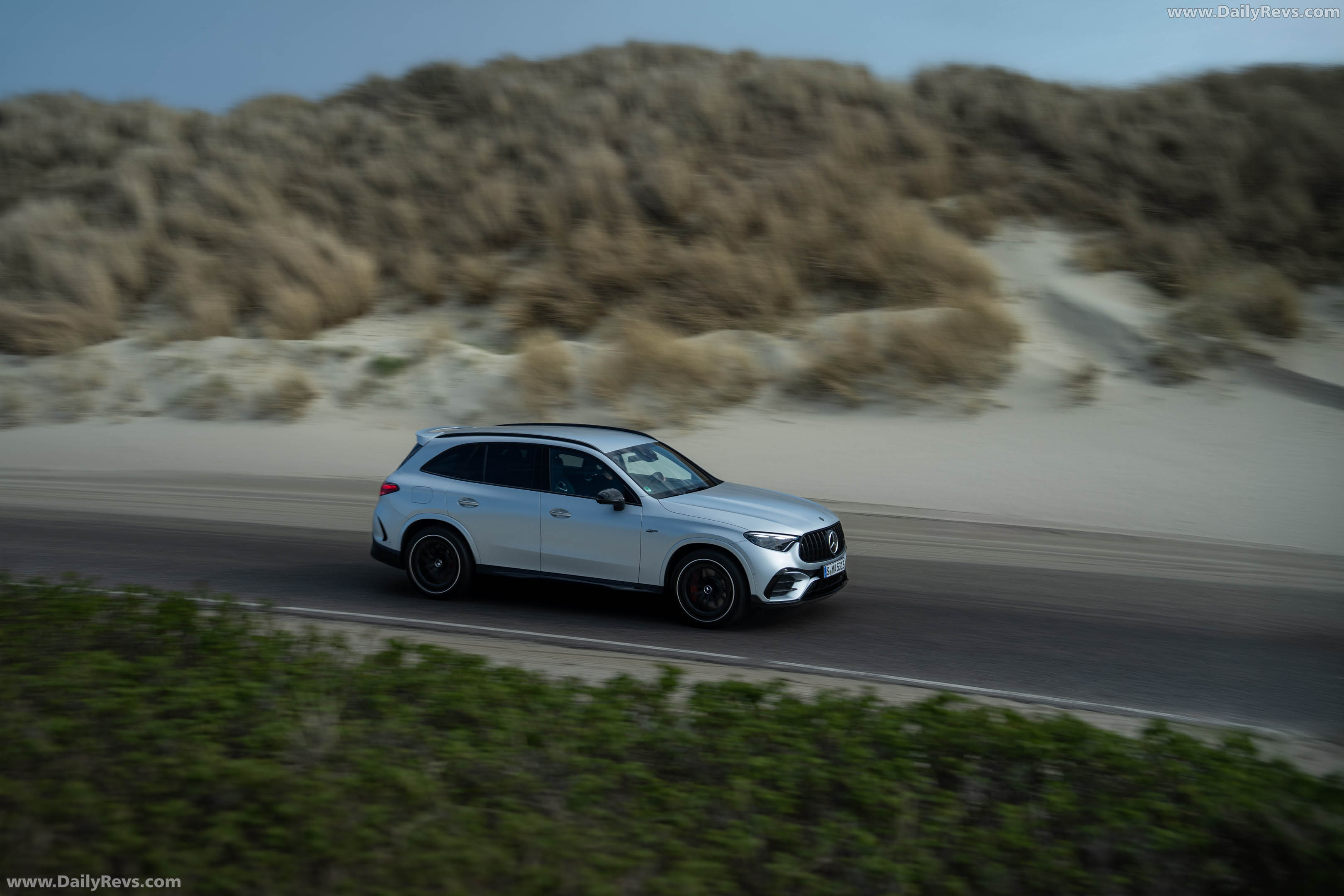 2027 Mercedes-Benz GLC 53 AMG MANUFAKTUR X254 Top View