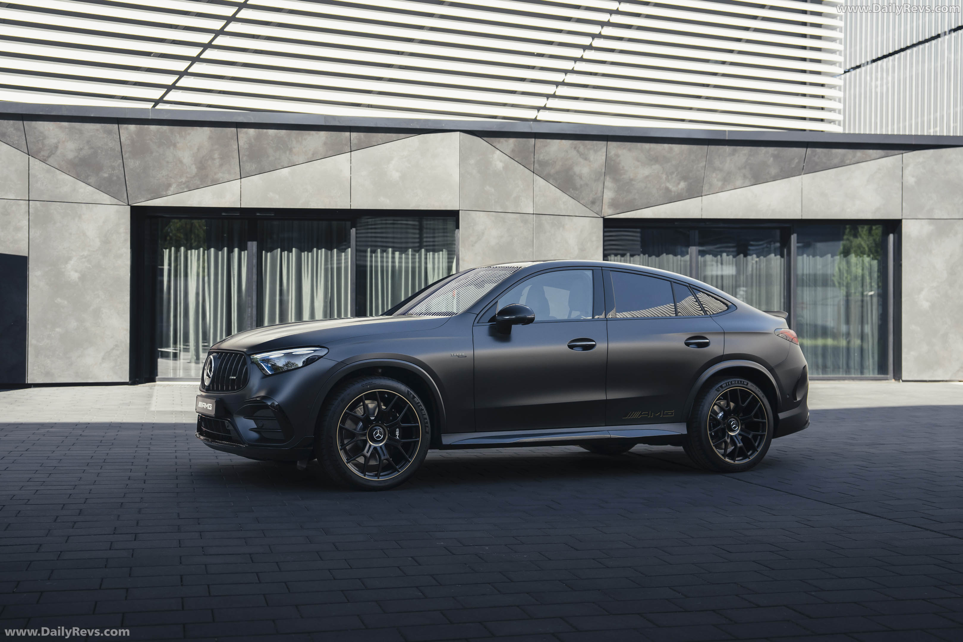 2027 Mercedes-Benz GLC 53 AMG Coupe MANUFAKTUR C254 Side View