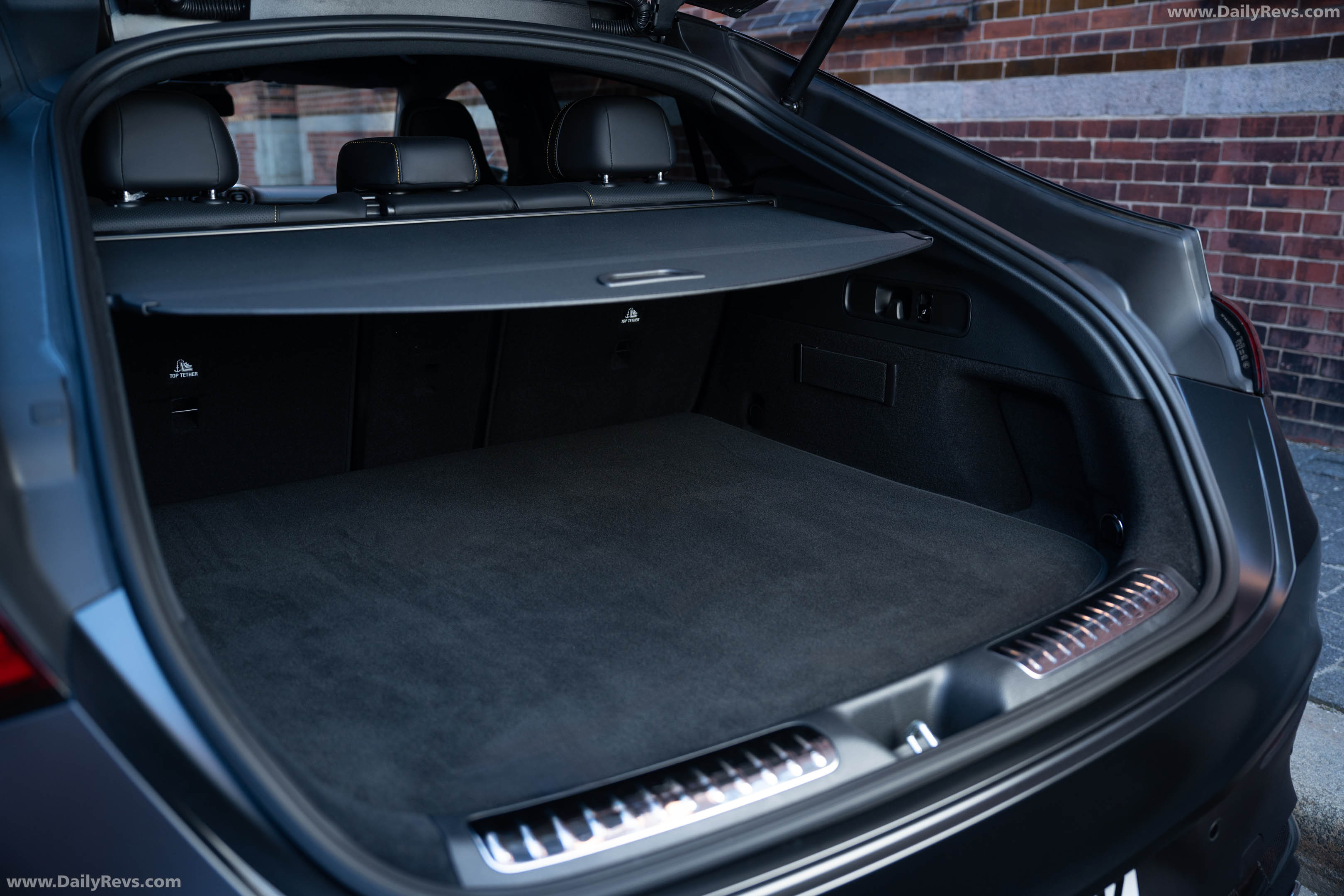2027 Mercedes-Benz GLC 53 AMG Coupe MANUFAKTUR C254 Interior