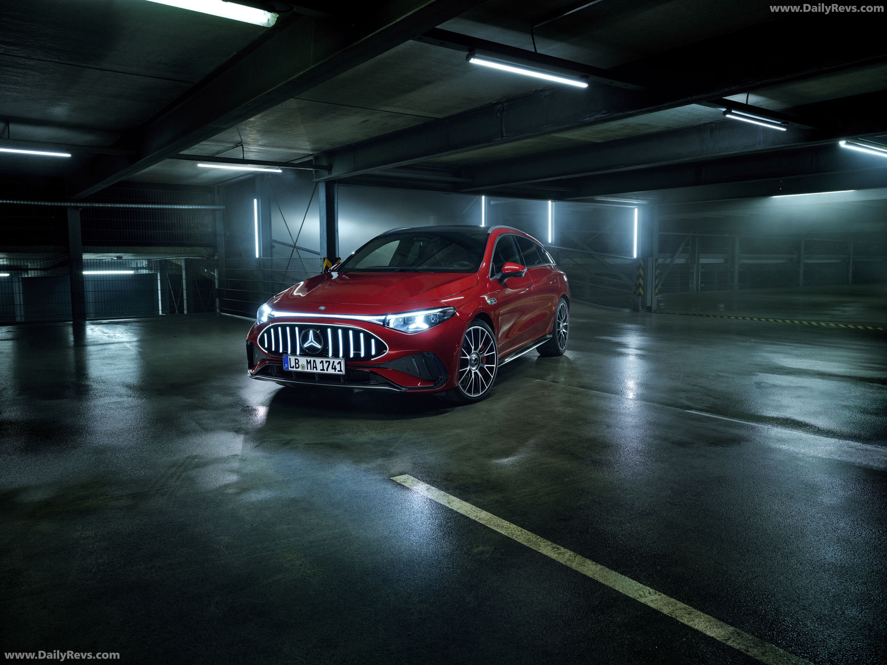 2027 Mercedes-Benz CLA 45 AMG Shooting Brake C117 Front View