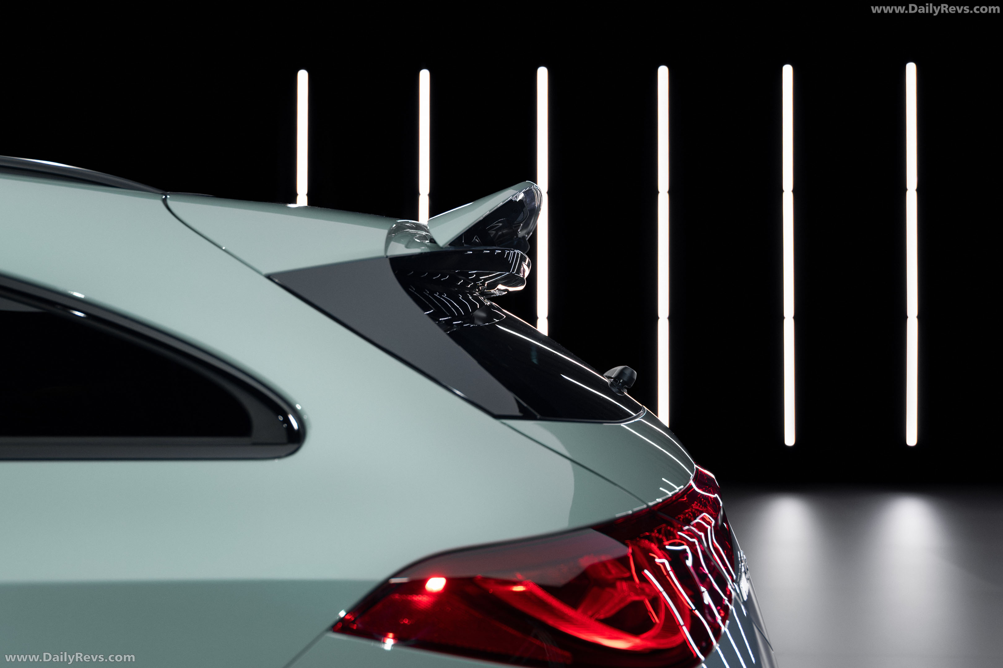 2027 Mercedes-Benz CLA 45 AMG Shooting Brake C117 Exterior