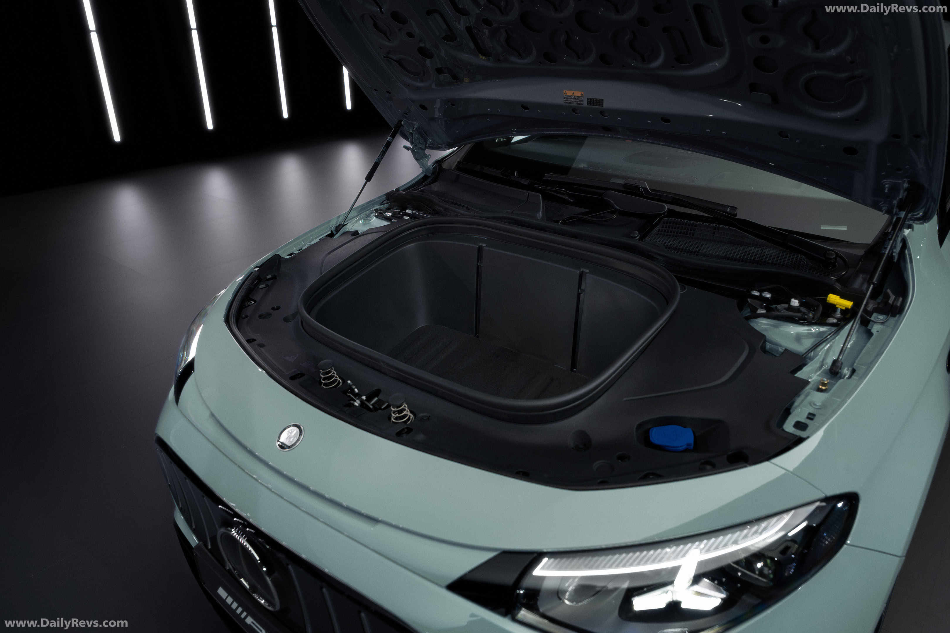 2027 Mercedes-Benz CLA 45 AMG Shooting Brake C117 Interior