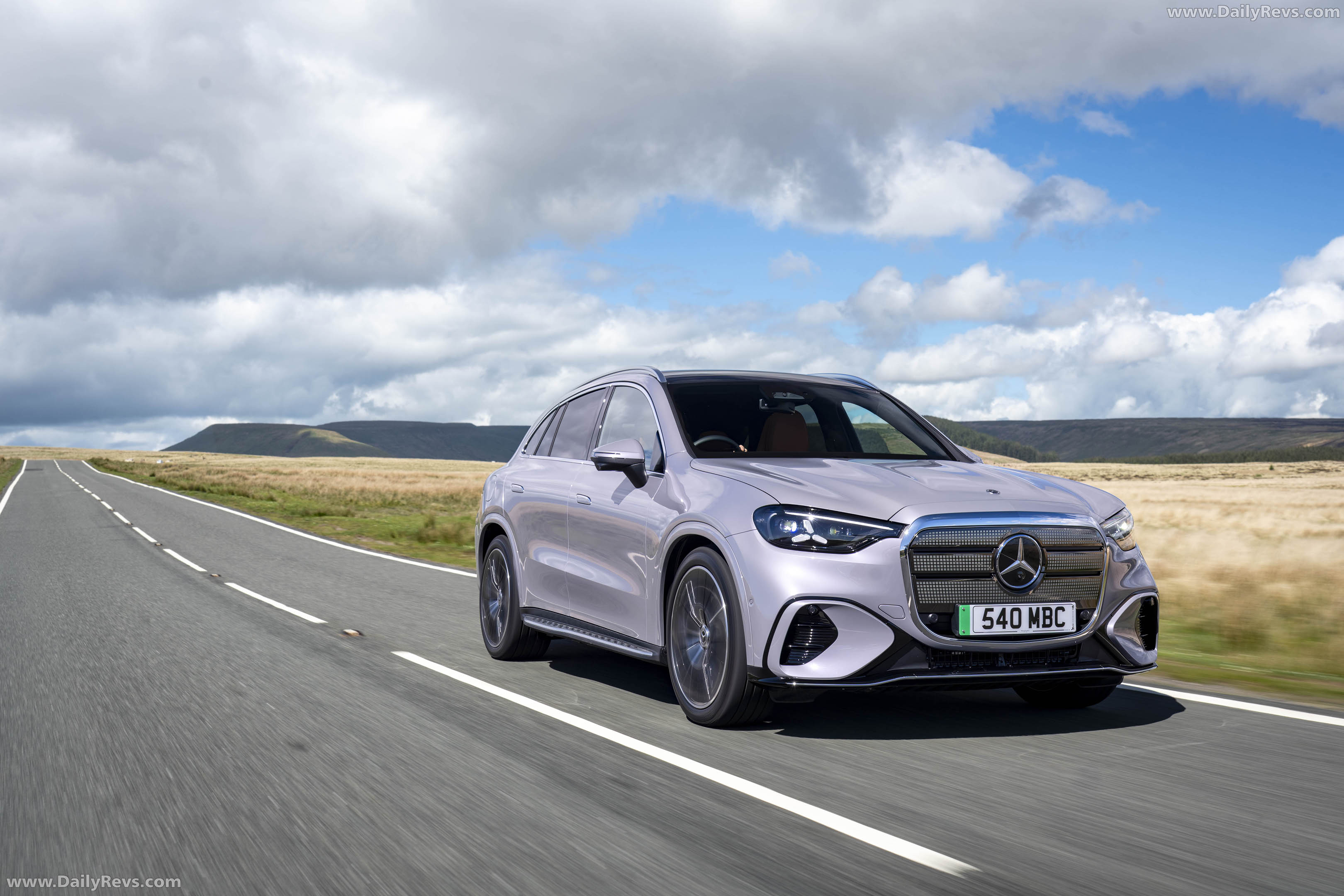 2026 Mercedes-Benz GLC EQ UK Version X540 Front View