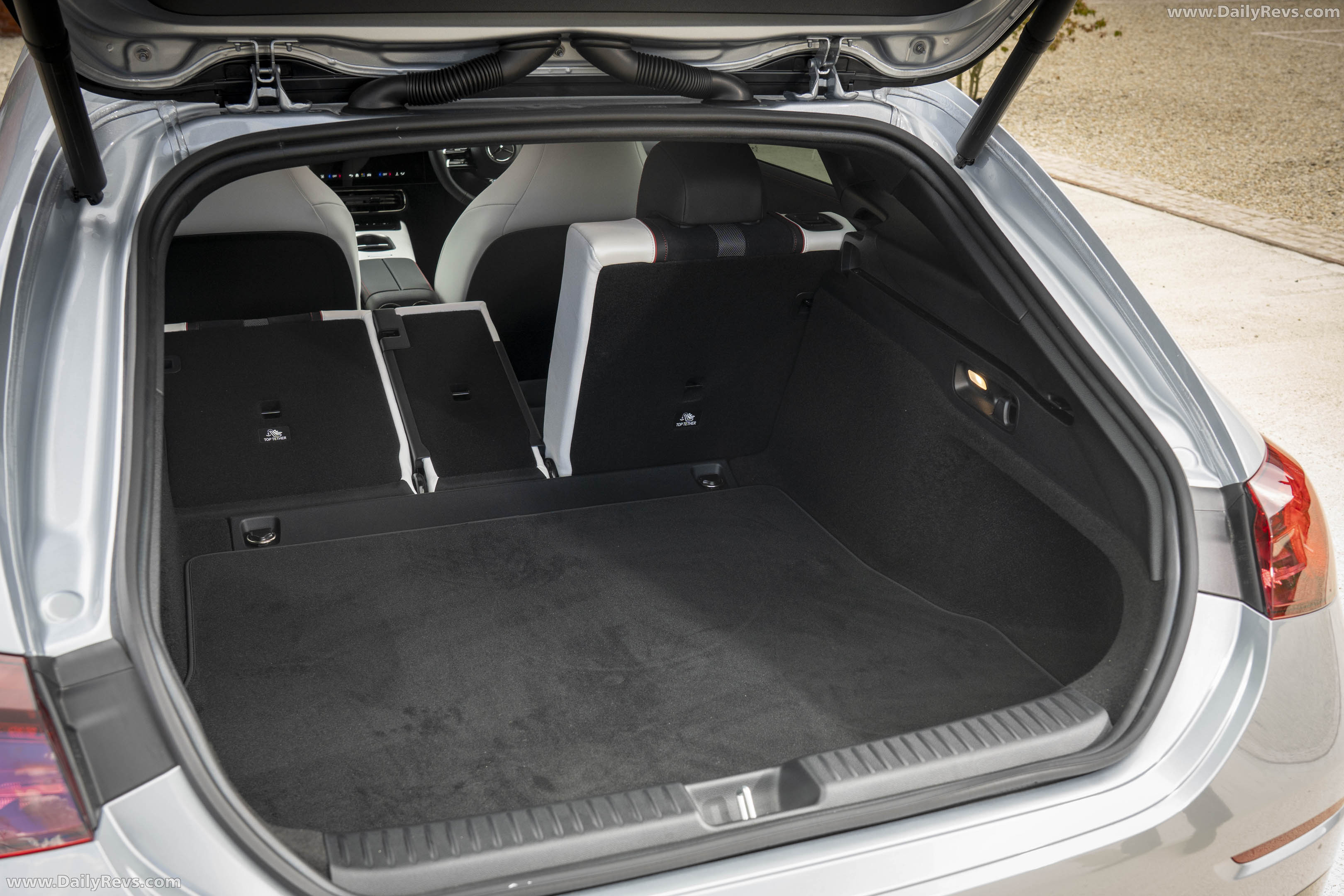 2026 Mercedes-Benz CLA Shooting Brake UK Version X118 Interior