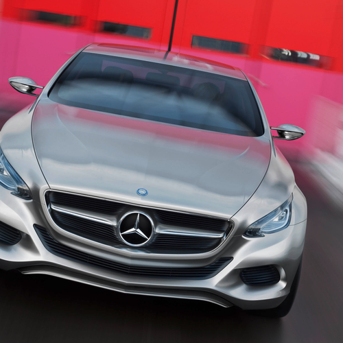 2010 Mercedes-Benz F800 Style Concept Front View