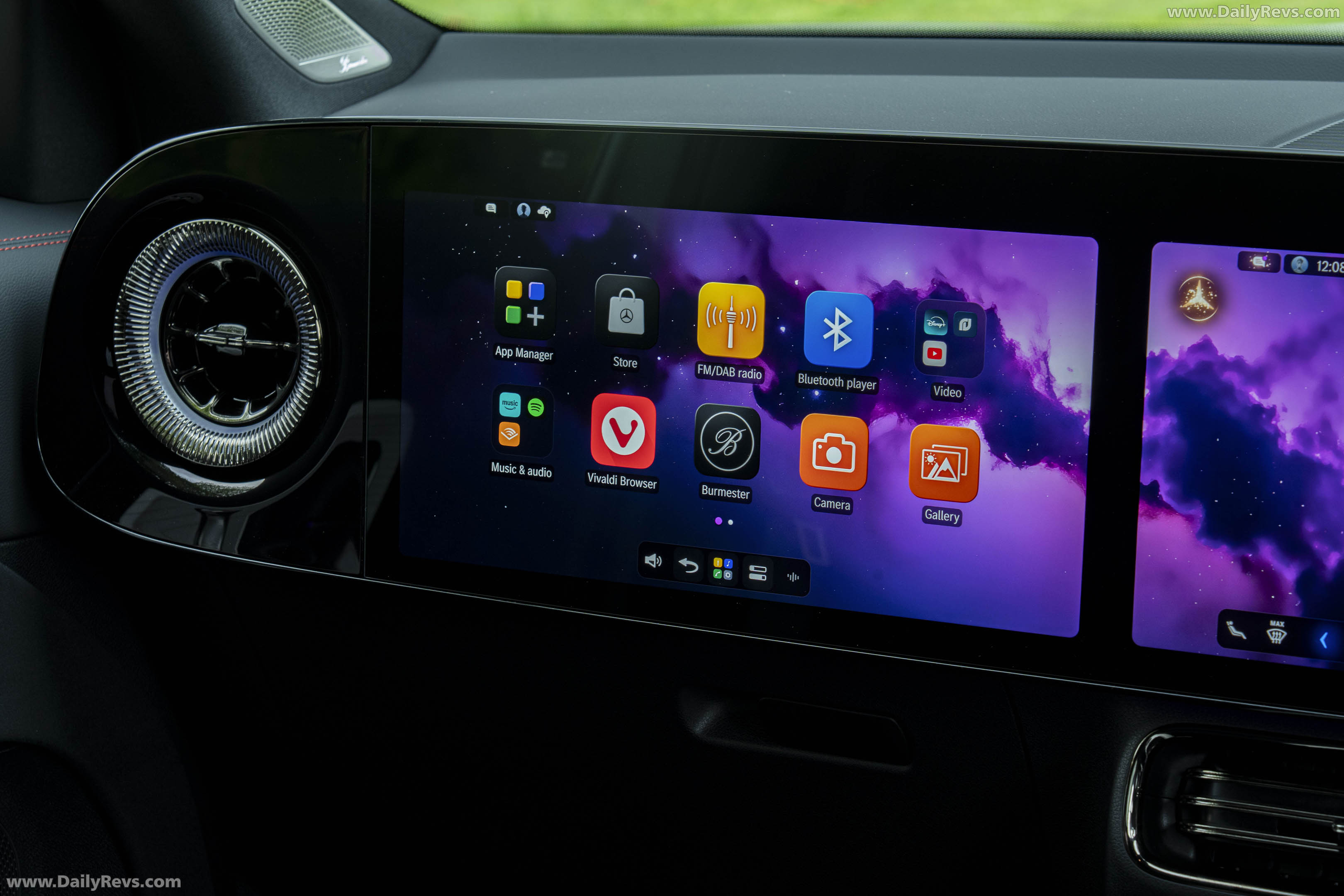 2027 Mercedes-Benz GLB UK Version X247 Interior