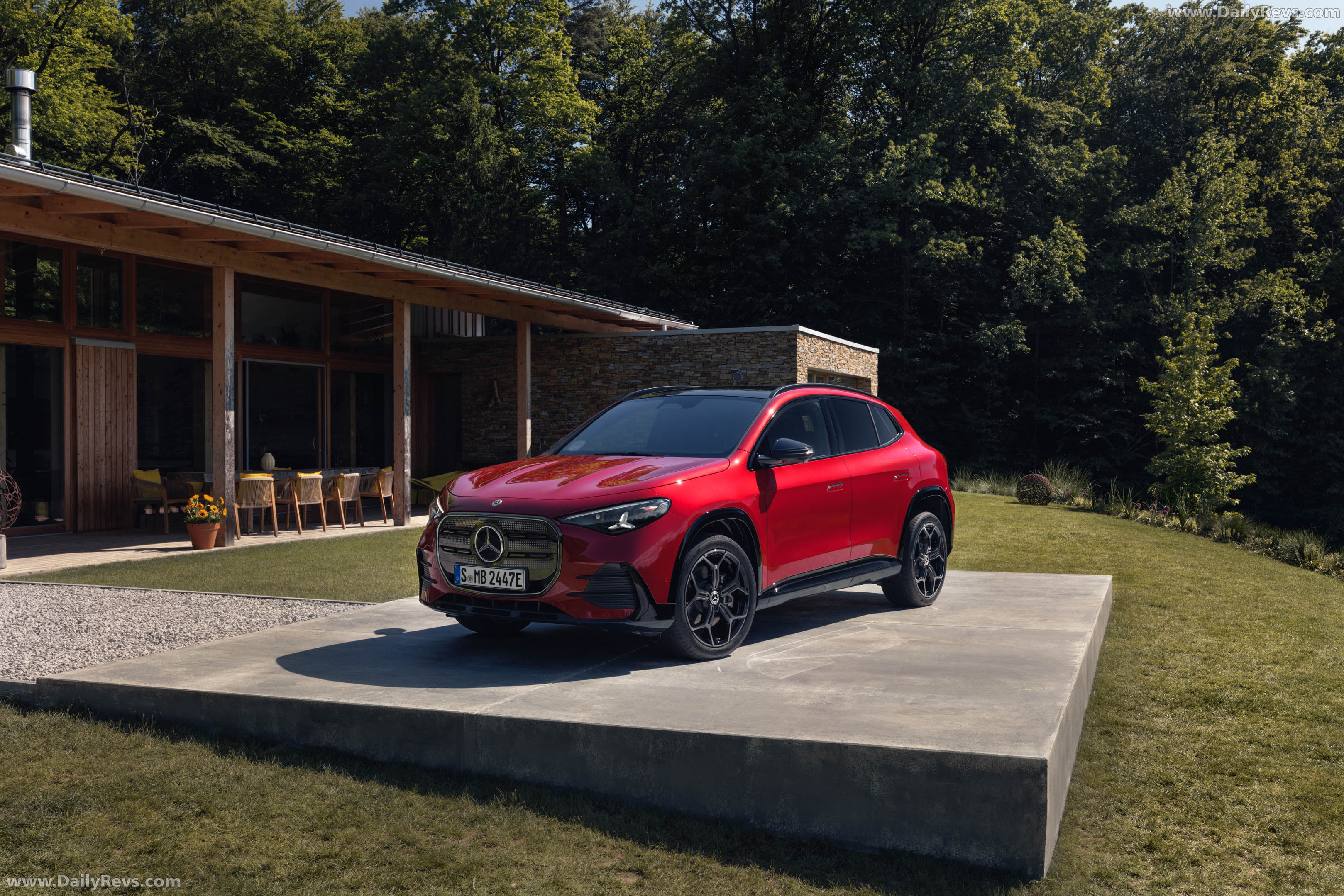 2027 Mercedes-Benz GLA H247 Front View