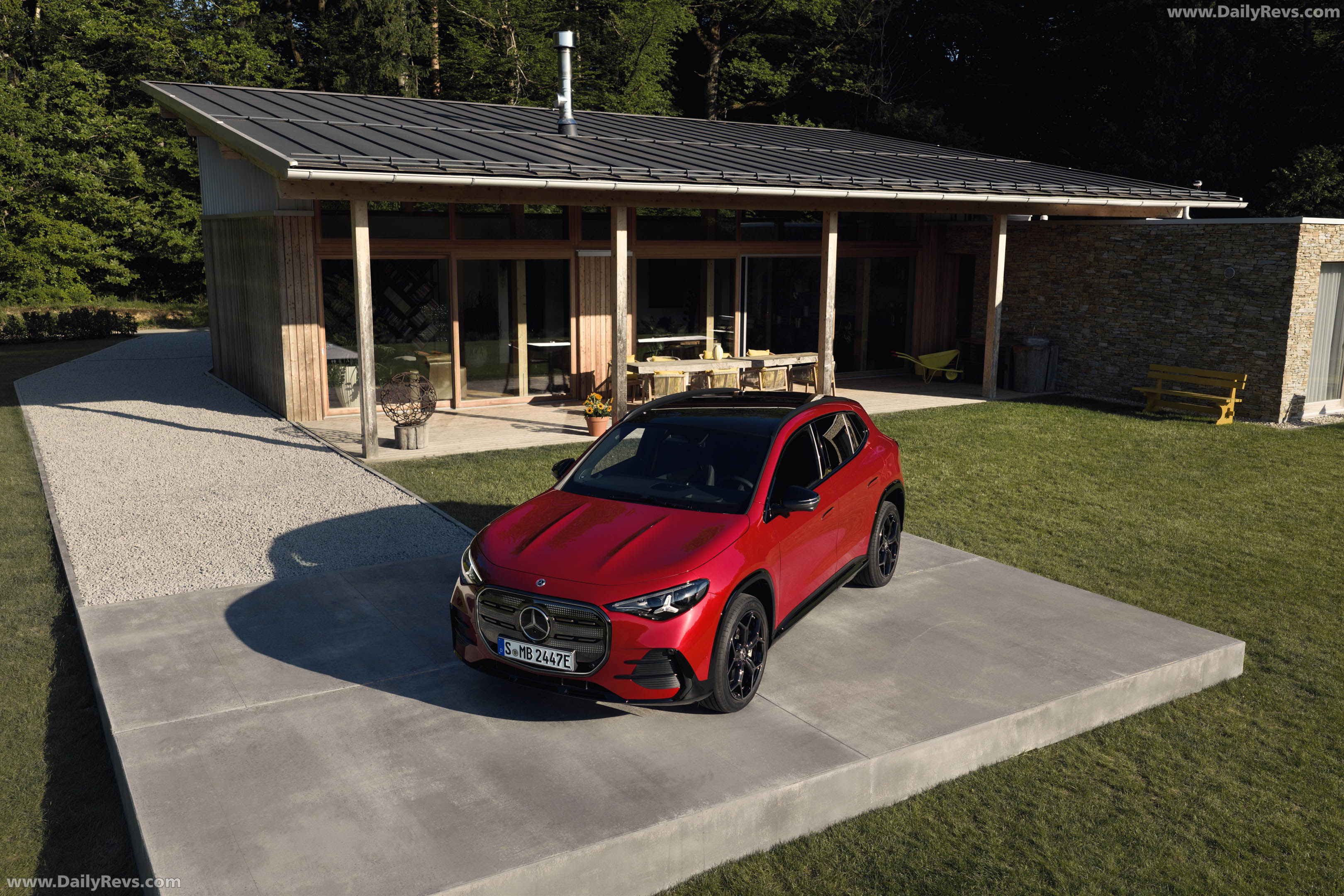 2027 Mercedes-Benz GLA H247 Top View