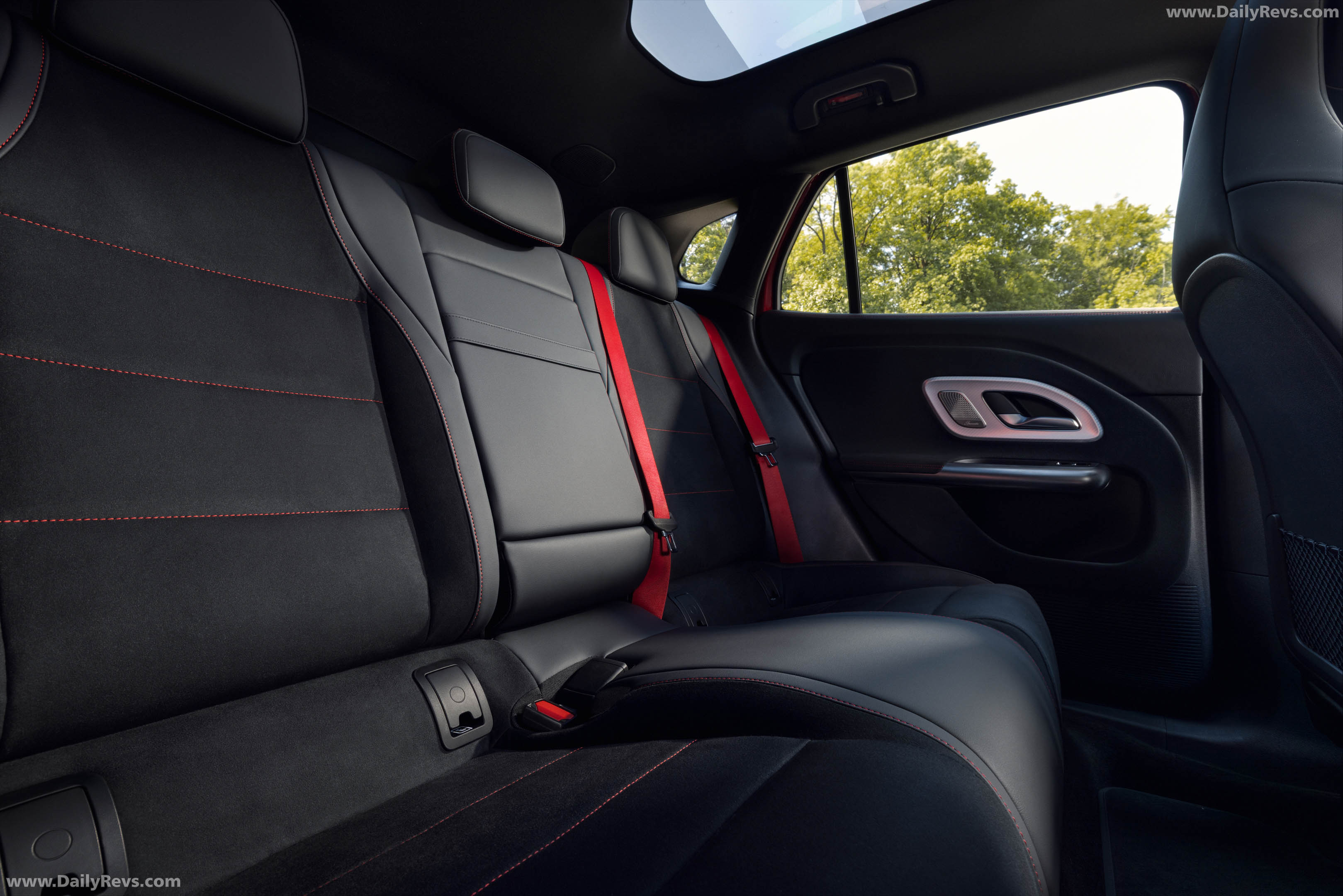 2027 Mercedes-Benz GLA H247 Interior