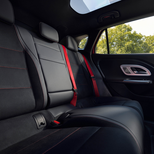 2027 Mercedes-Benz GLA H247 Interior