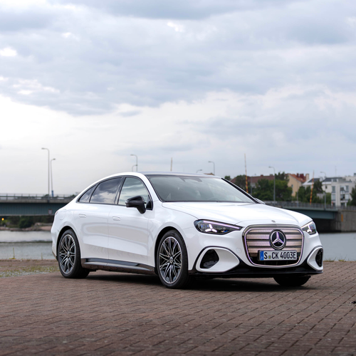 2027 Mercedes-Benz C 400 Electric W540 Front View