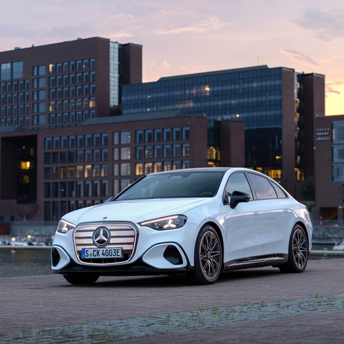 2027 Mercedes-Benz C 400 Electric W540 Front View