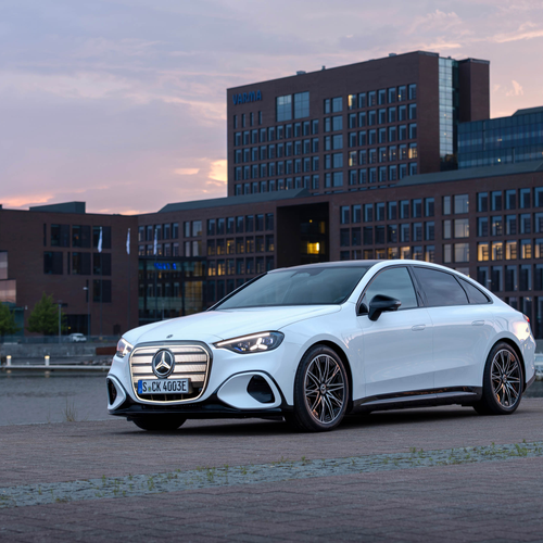 2027 Mercedes-Benz C 400 Electric W540 Front View