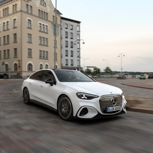 2027 Mercedes-Benz C 400 Electric W540 Front View
