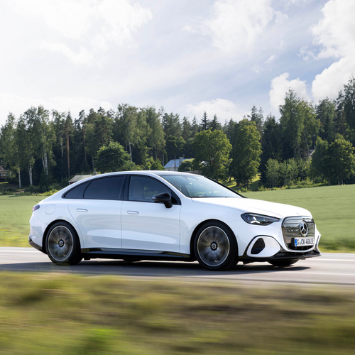 2027 Mercedes-Benz C 400 Electric W540 Side View