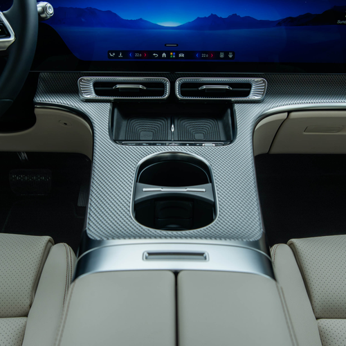 2027 Mercedes-Benz C 400 Electric W540 Twilight Blue Interior