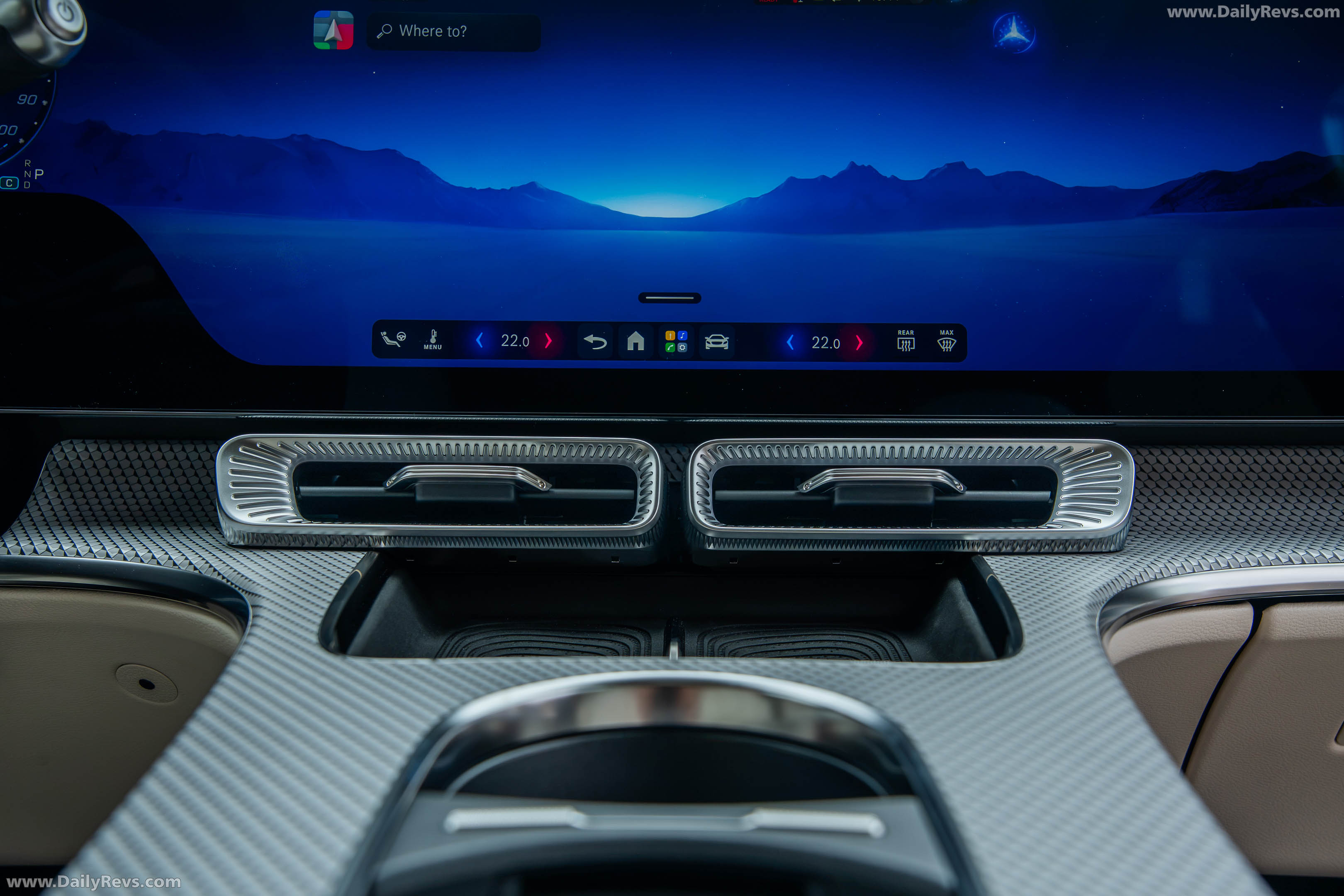 2027 Mercedes-Benz C 400 Electric W540 Twilight Blue Interior