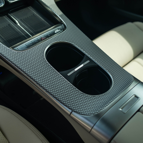 2027 Mercedes-Benz C 400 Electric W540 Twilight Blue Interior