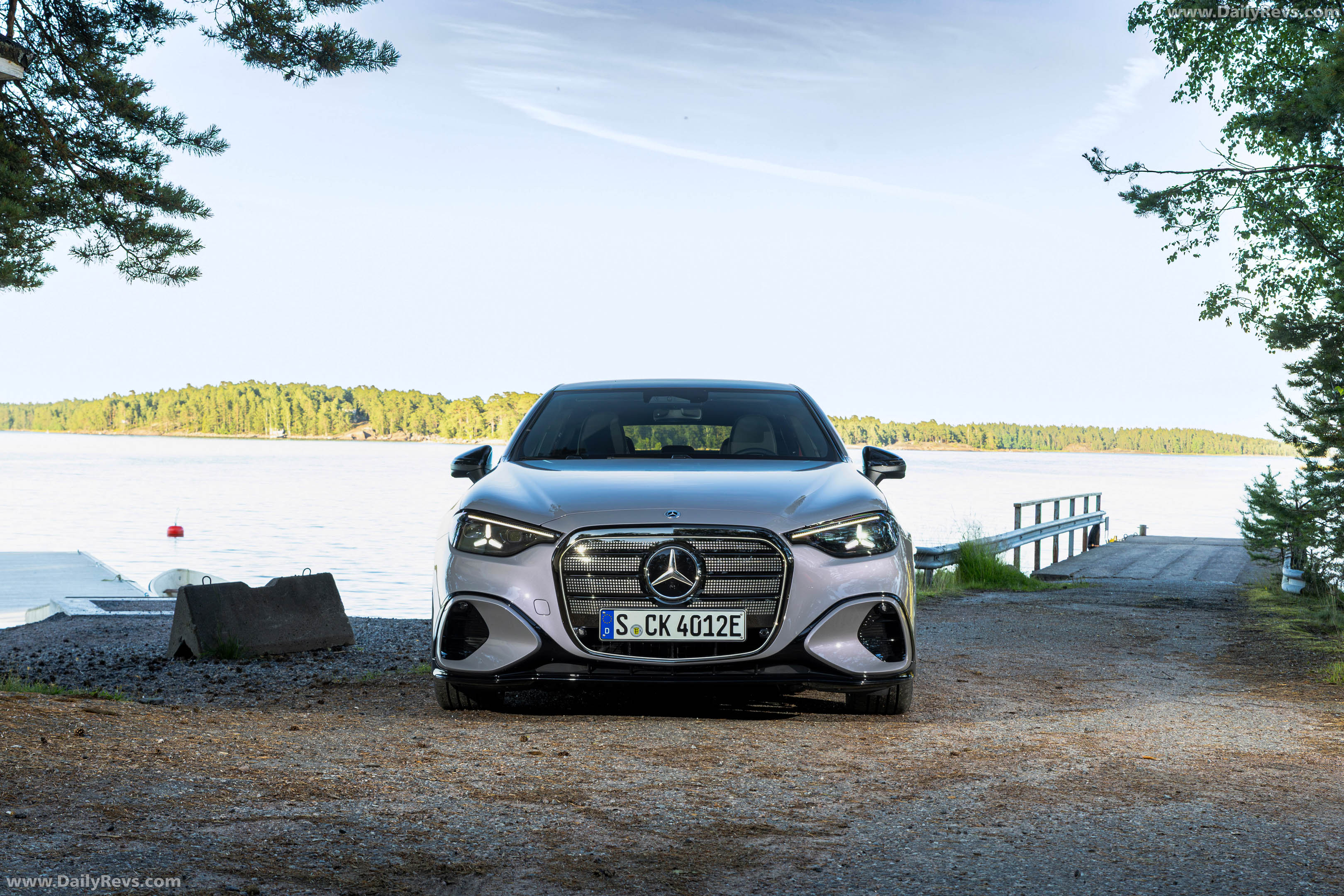 2027 Mercedes-Benz C 400 Electric W540 Miami Silver Front View