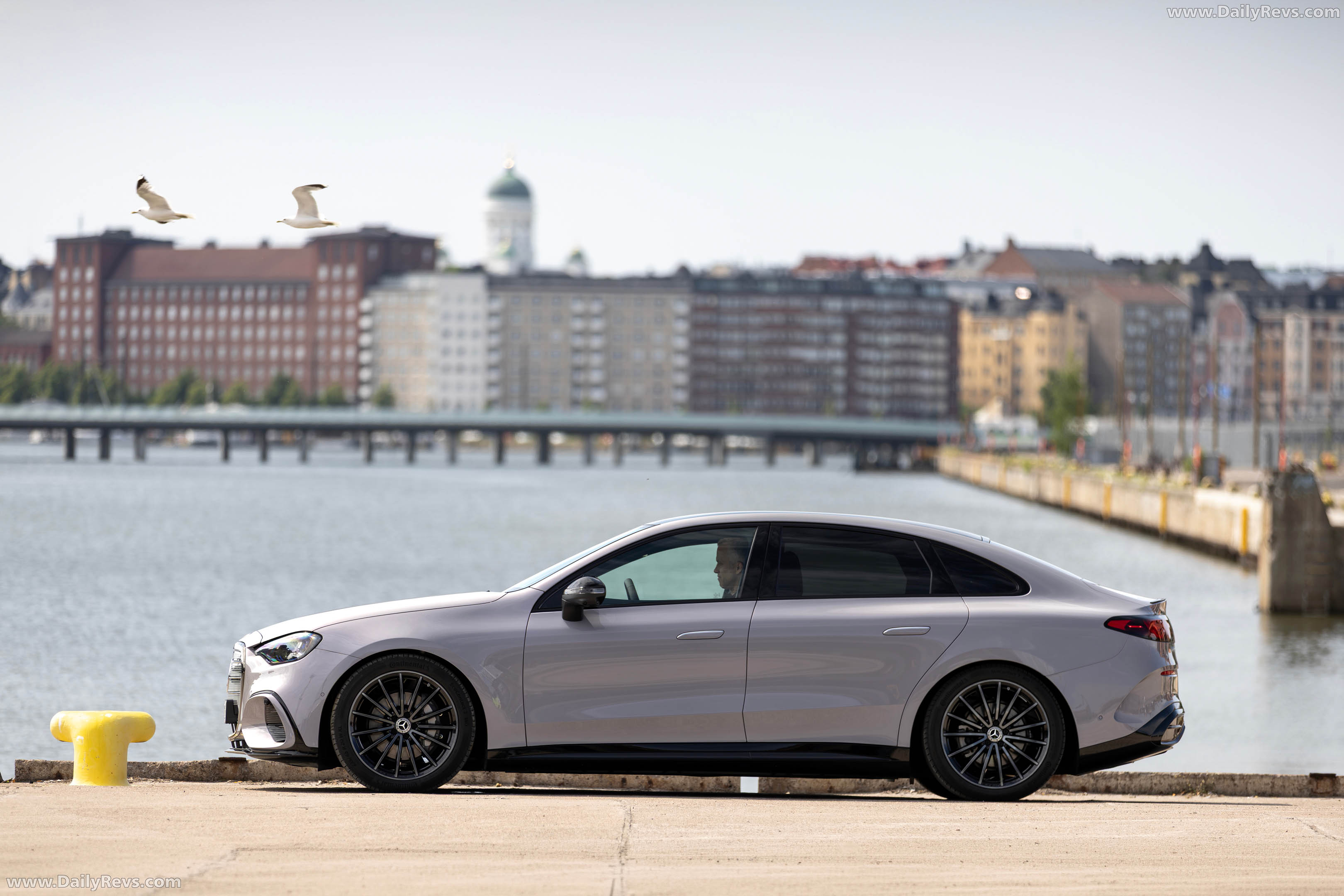 2027 Mercedes-Benz C 400 Electric W540 Miami Silver Side View