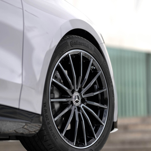 2027 Mercedes-Benz C 400 Electric W540 Miami Silver Exterior