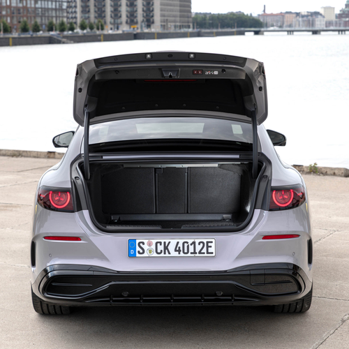 2027 Mercedes-Benz C 400 Electric W540 Miami Silver Interior