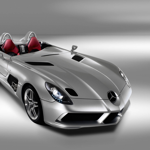 2009 Mercedes-Benz SLR Stirling Moss Z199 Front View