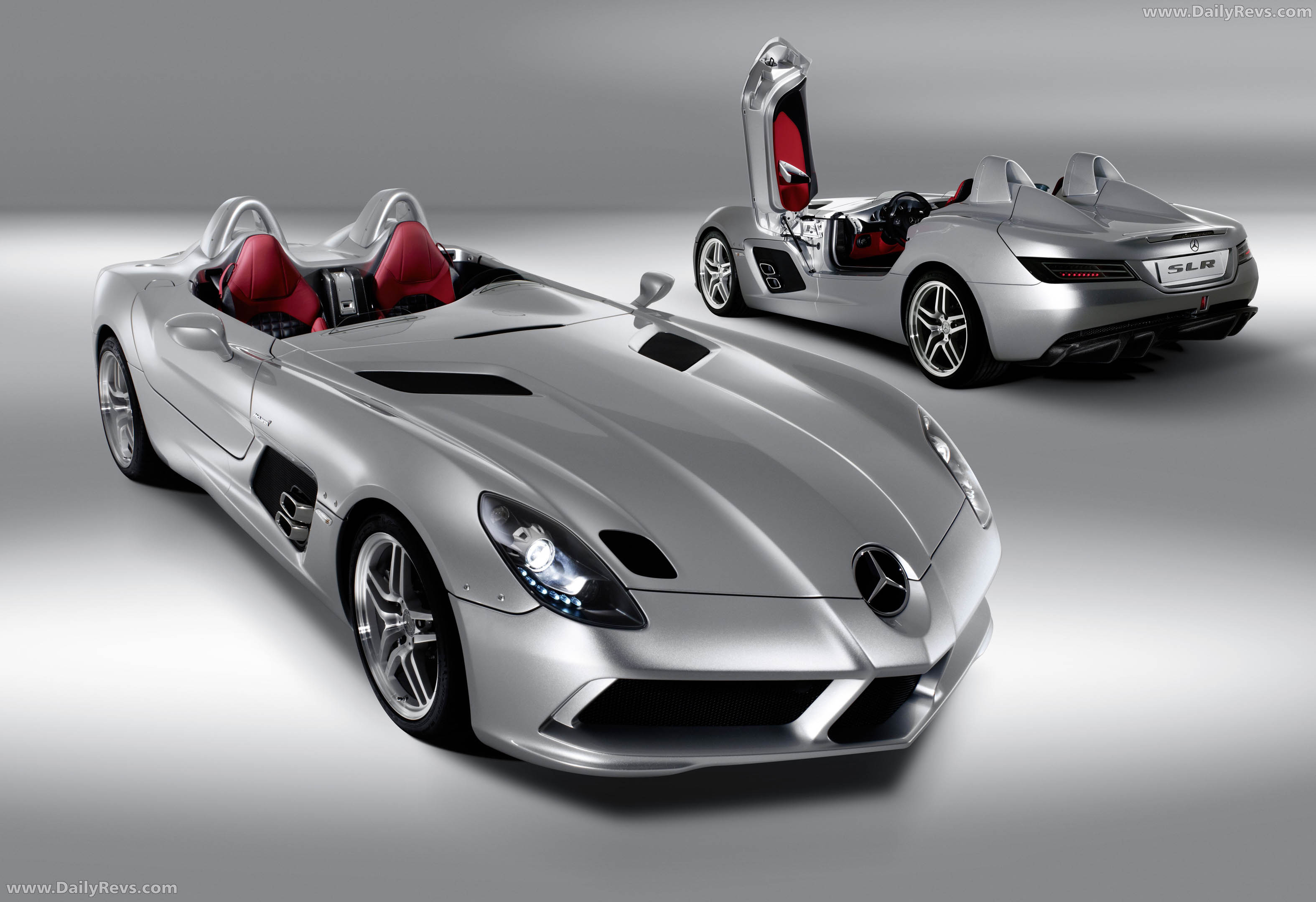 2009 Mercedes-Benz SLR Stirling Moss Z199 Front View