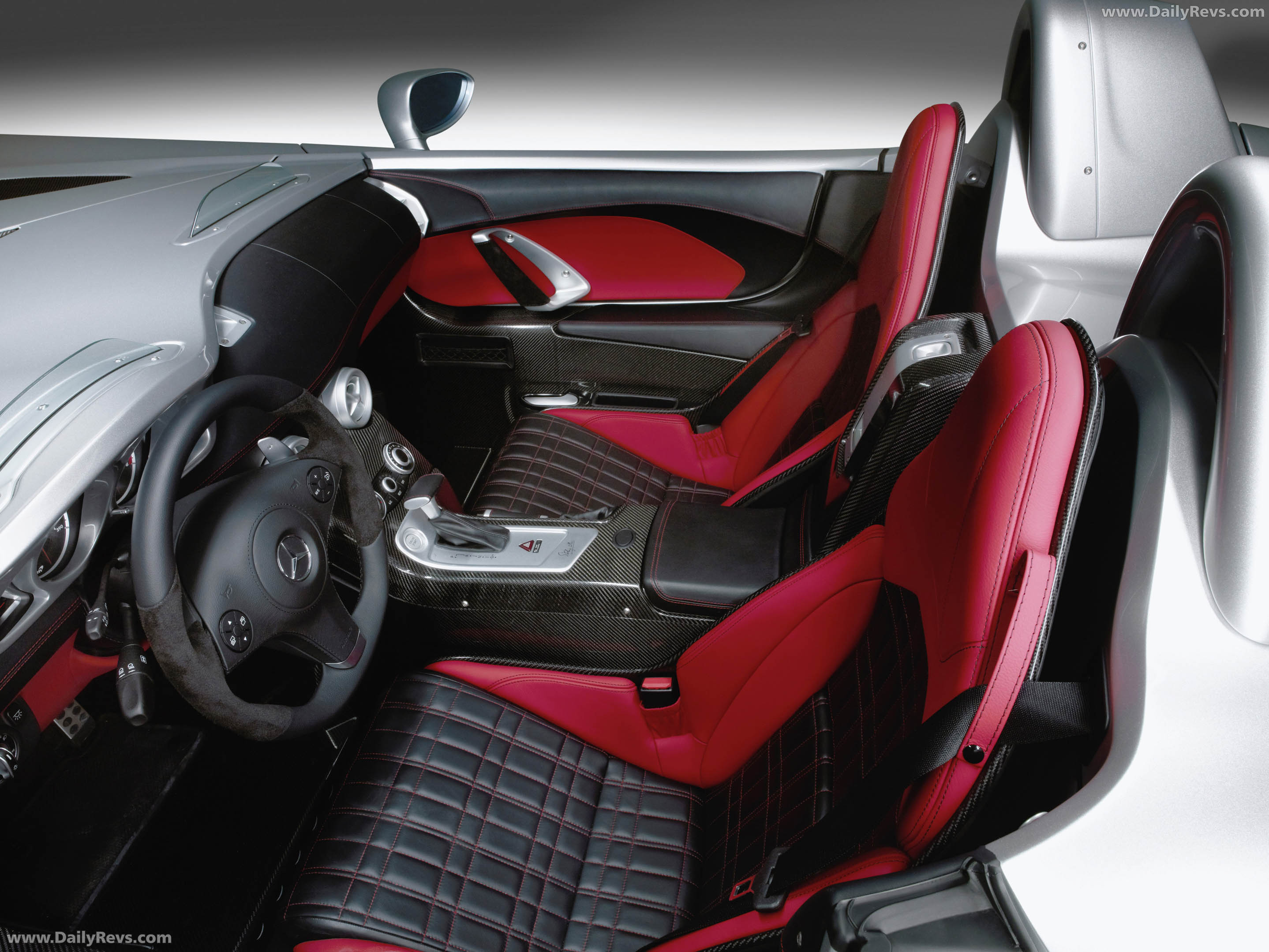 2009 Mercedes-Benz SLR Stirling Moss Z199 Interior